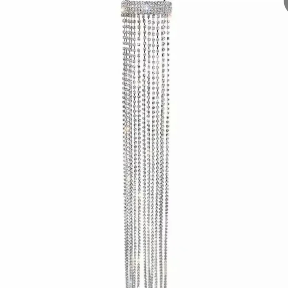 SEE NEW LISTING Rhinestone Tassel Hairclip - Picture 8 of 13